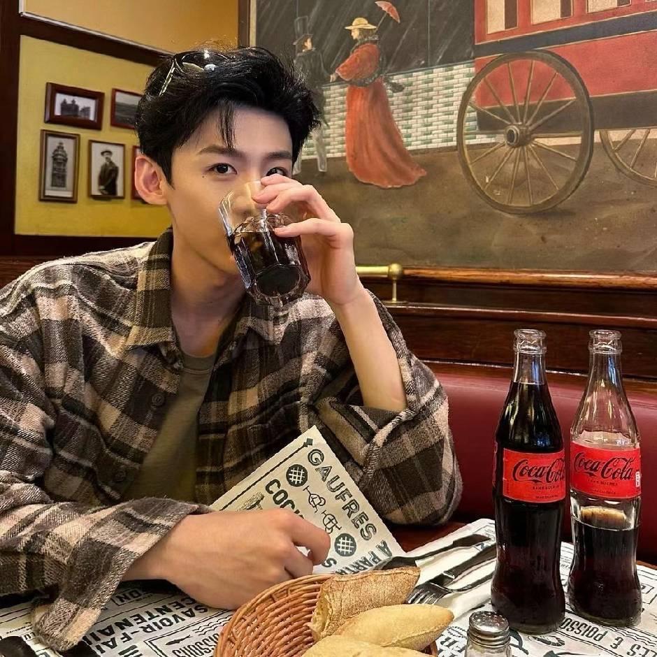 一心向上的小梁