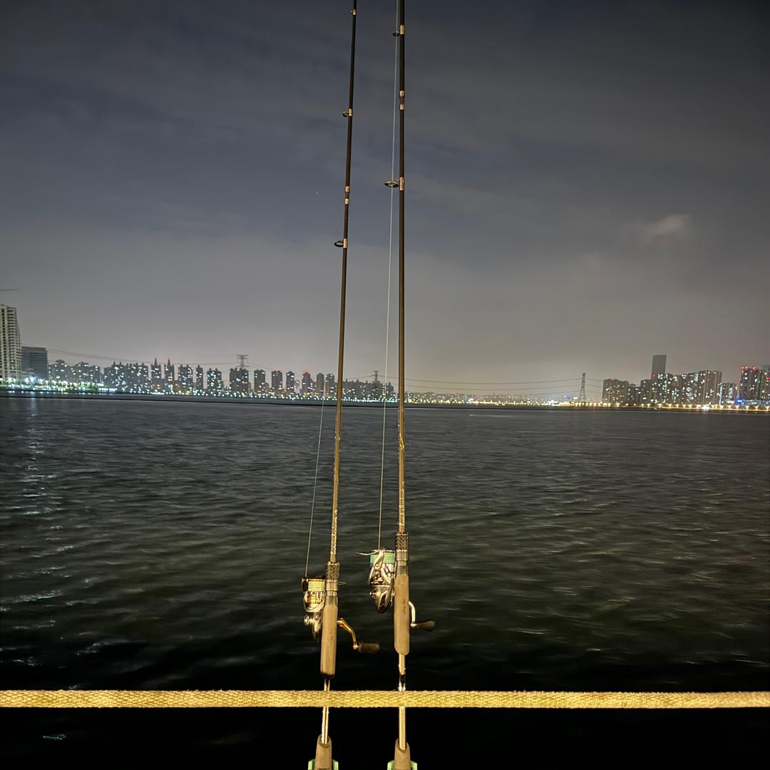 🌈枫子🍁路亚