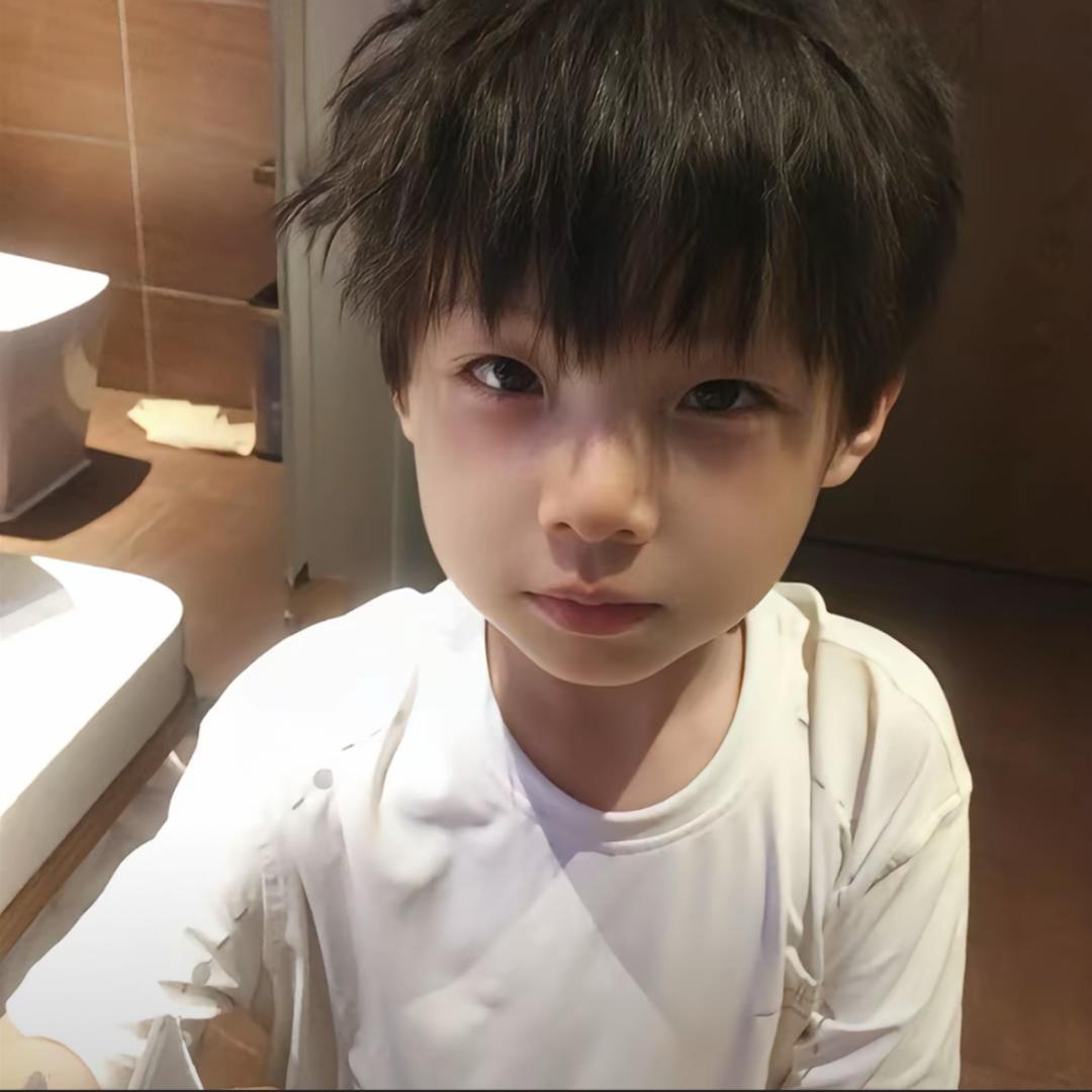 奶爸雨杰（四月龄宝宝）