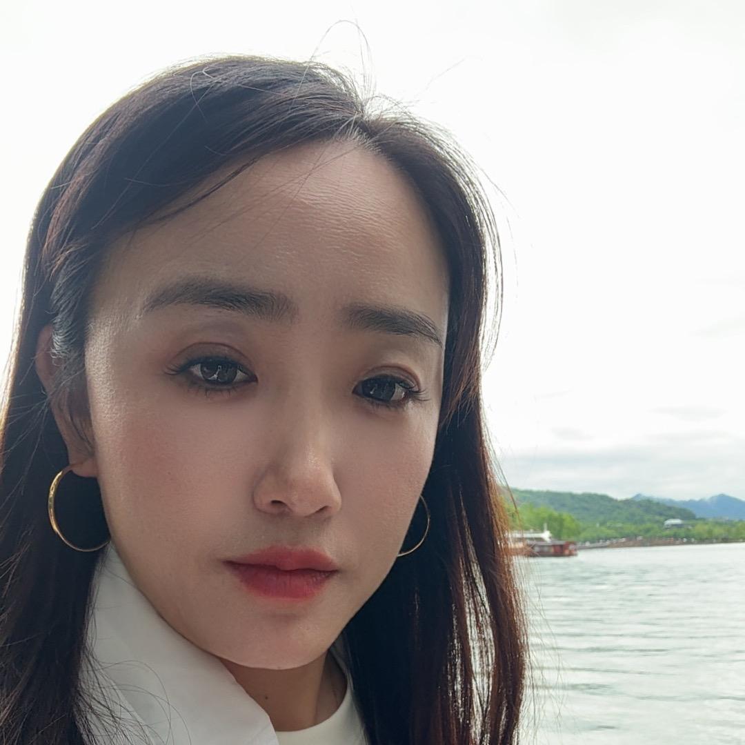 营口吉利店总（婷姐)