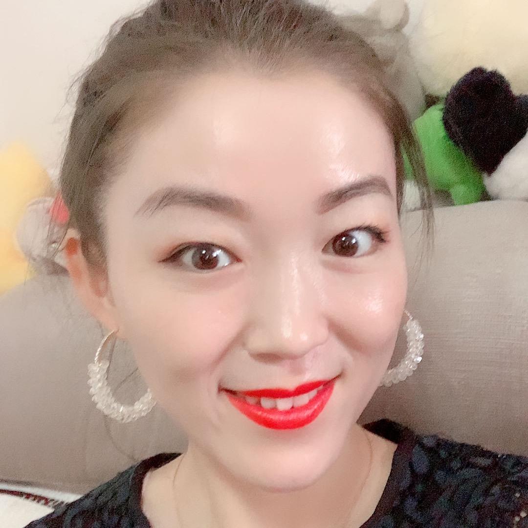 爱臭美小蜜蜂