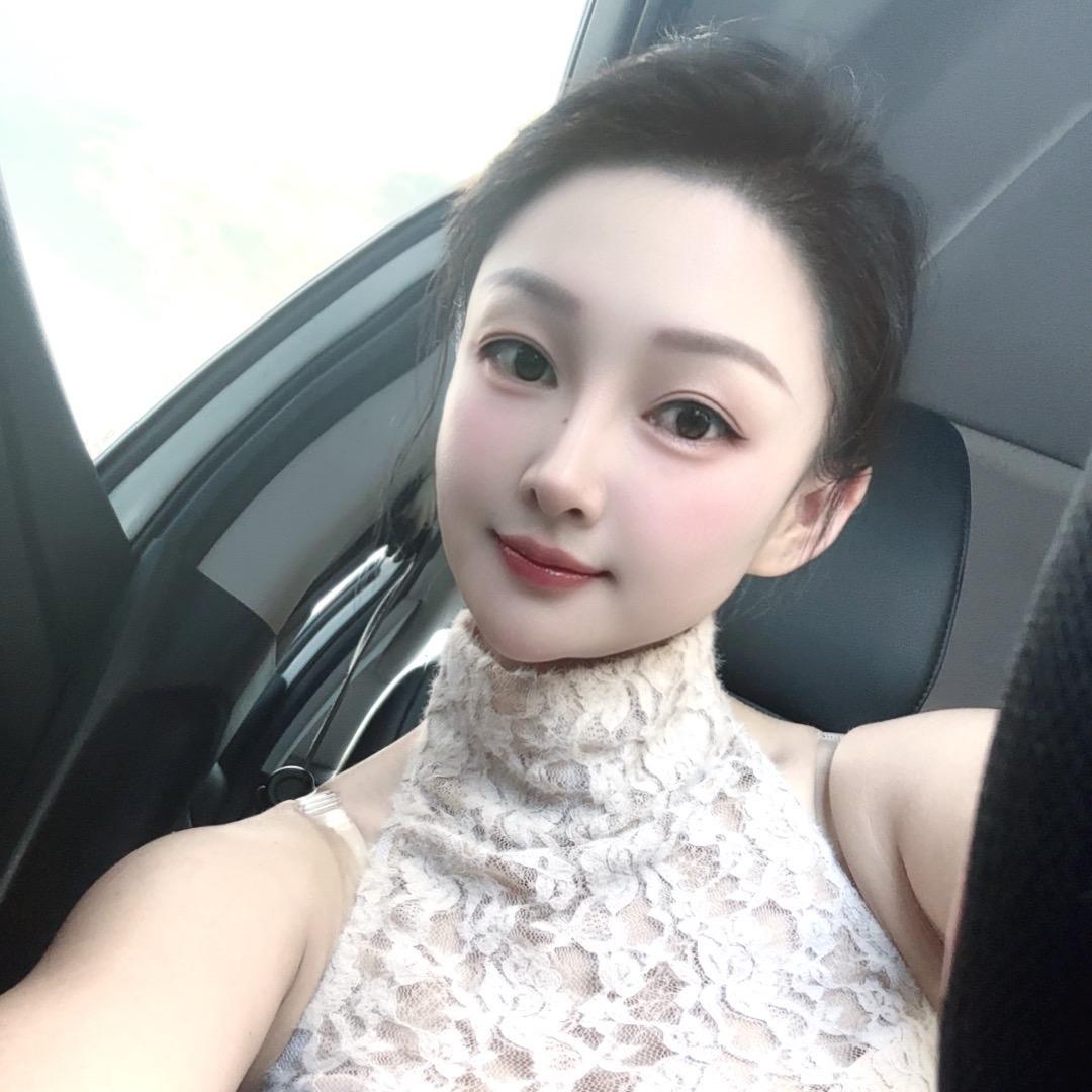 🫡小小的我