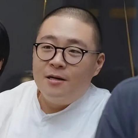 开开心心每一天🐰