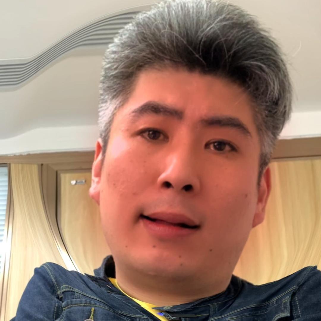 老刘嘚吧嘚