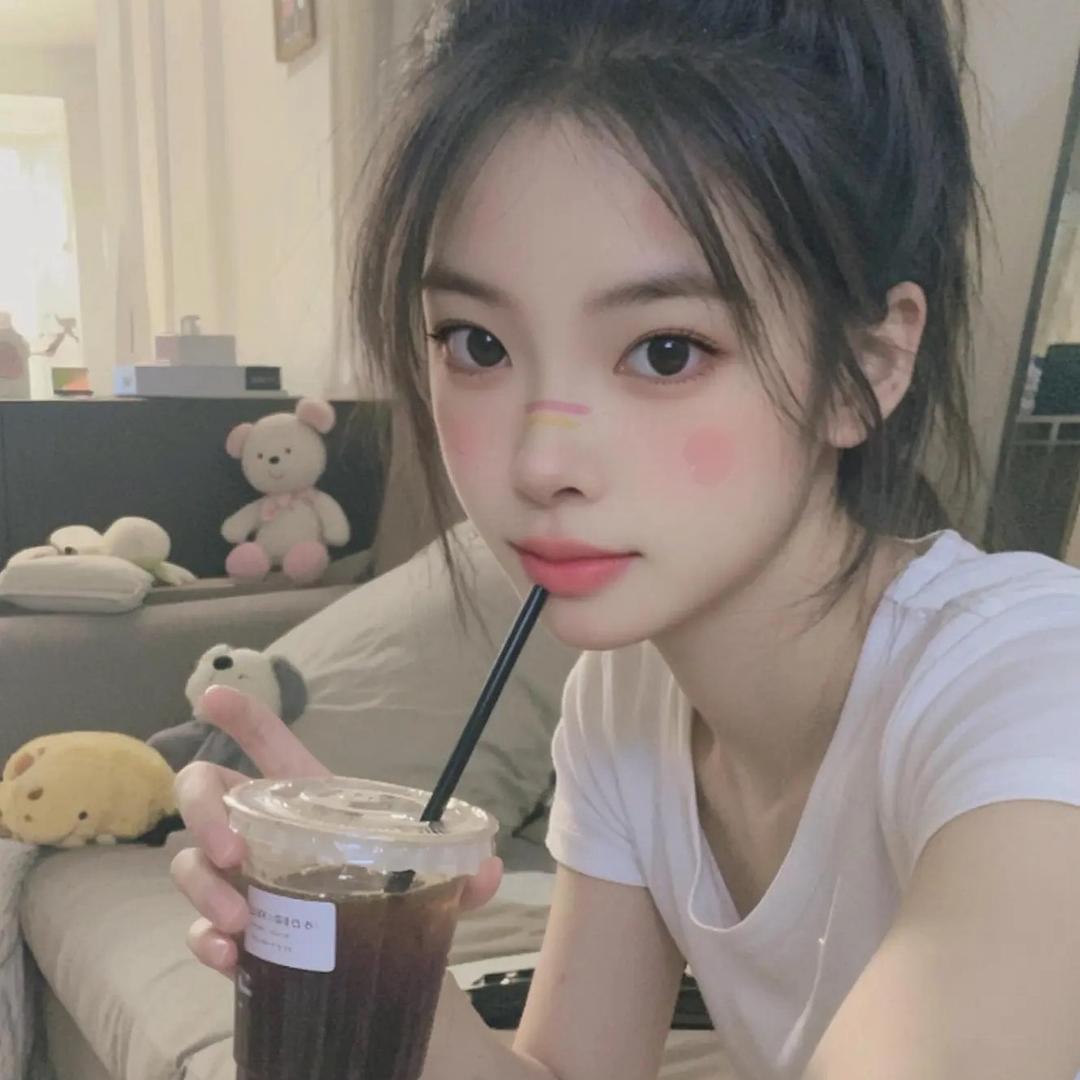 小乖很不乖🏸