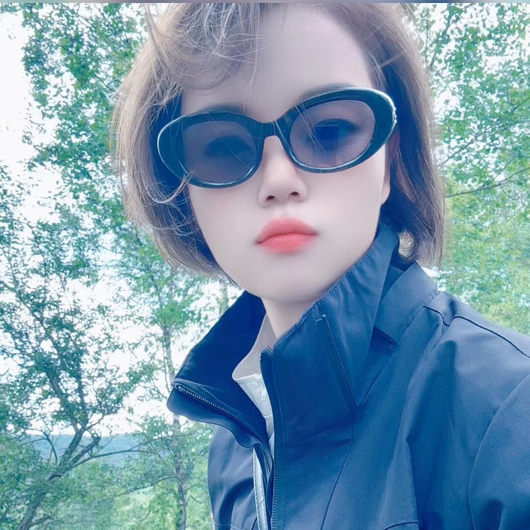 韵绾月甯☕️