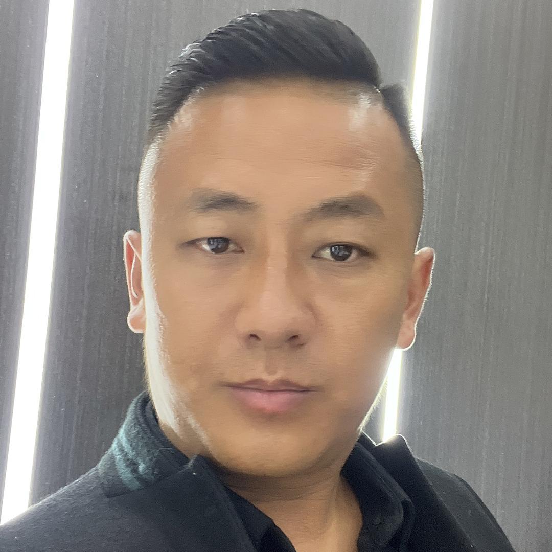 八零后那家酸菜火锅