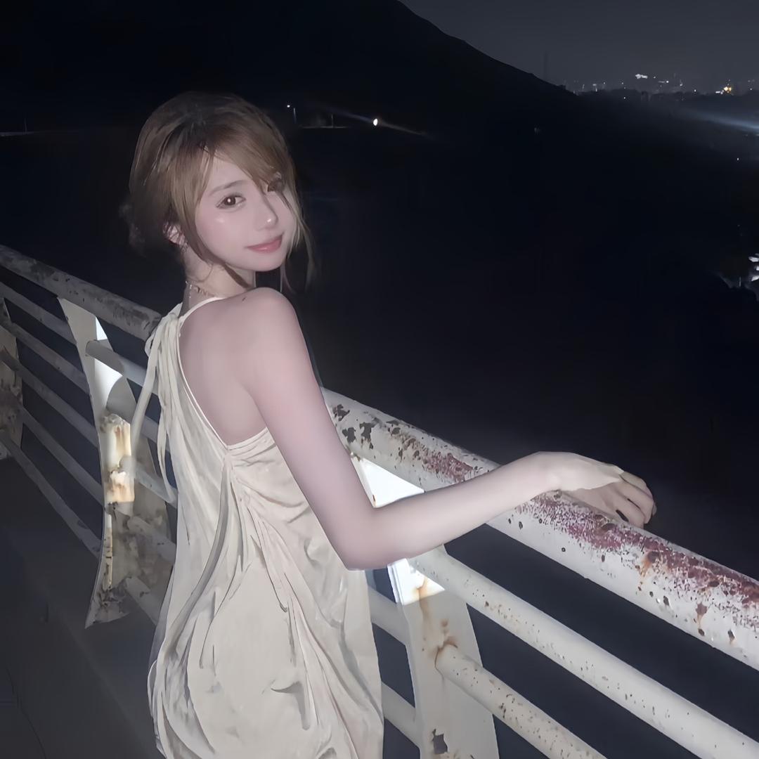 我好饿.