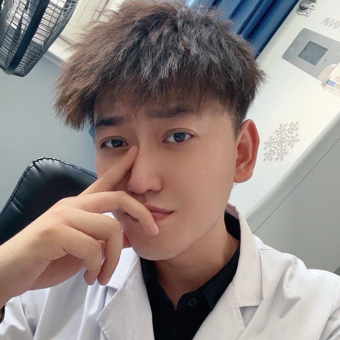 阿泽🚶‍♂️