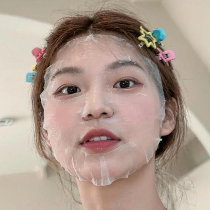 小如紫腚行🧸