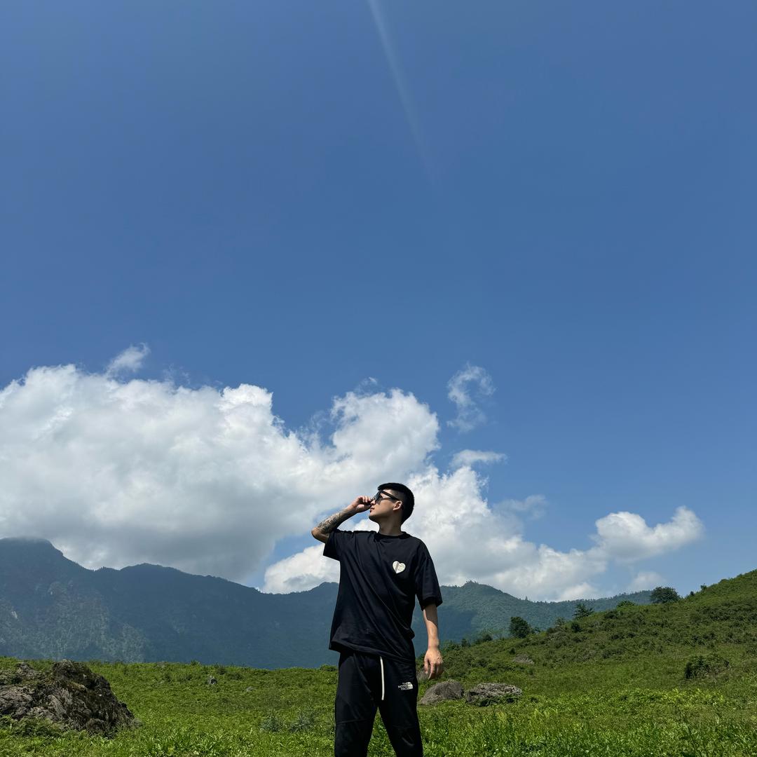 滿目山河