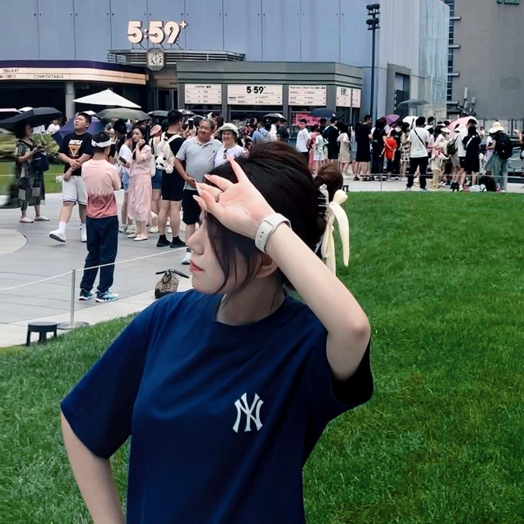 卖女孩的小火柴