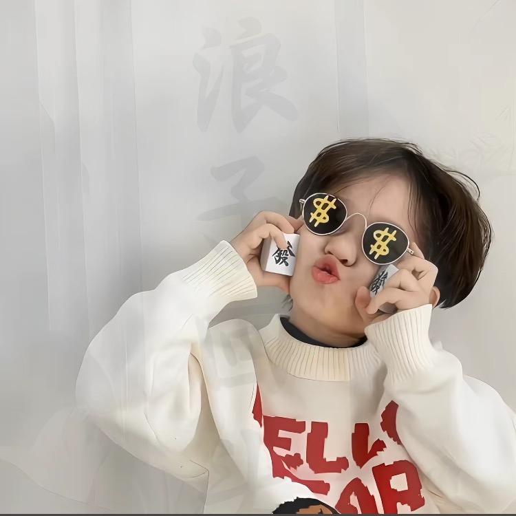 ⁰¹⁹假装在上班便利店