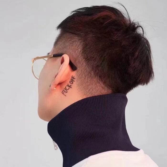 李拜天