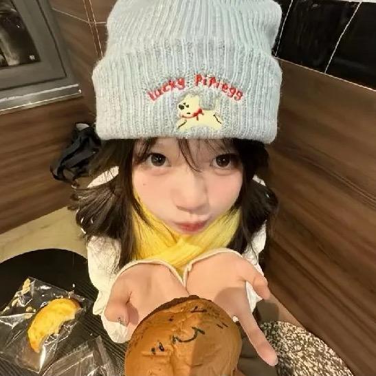 დ