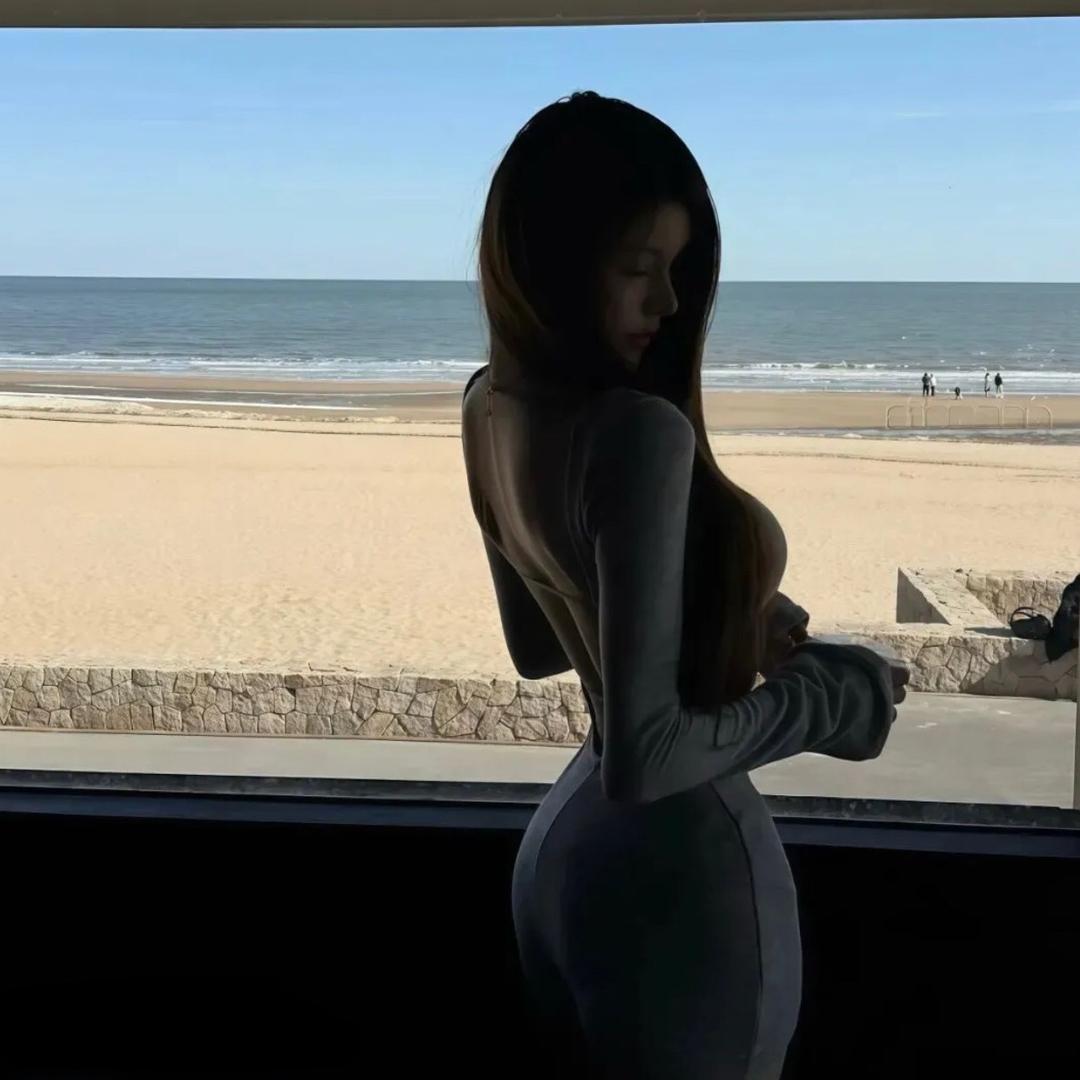 V.