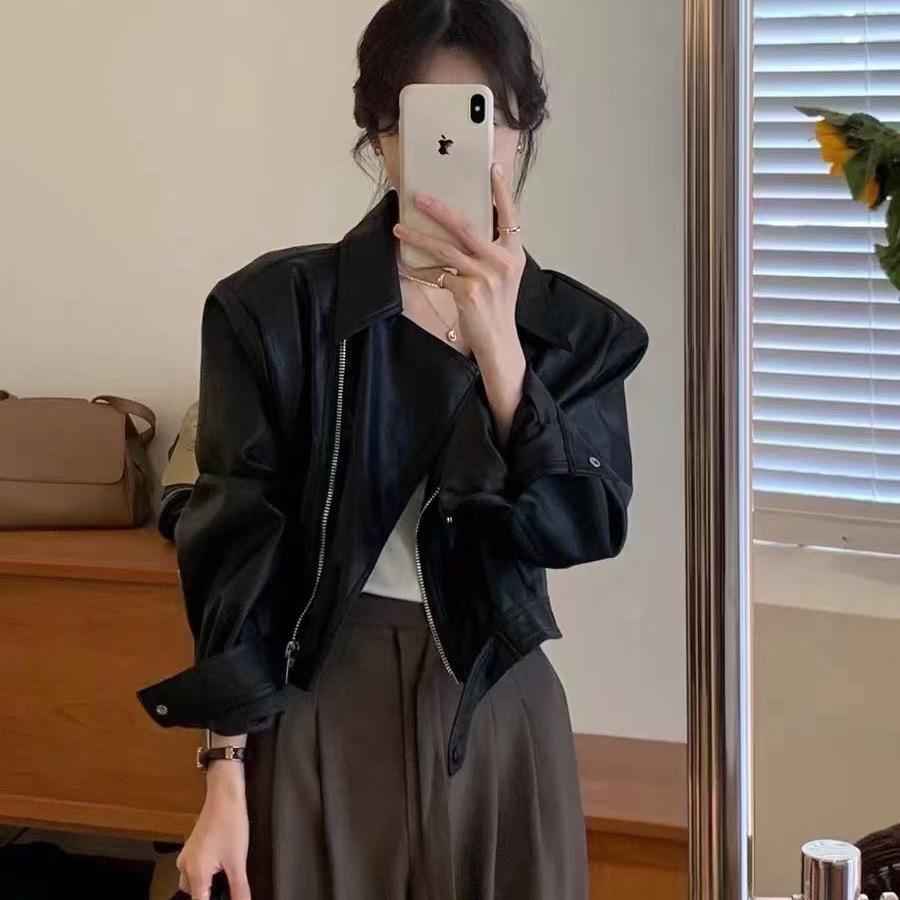 糖衣炮弹金色荷塘一楼