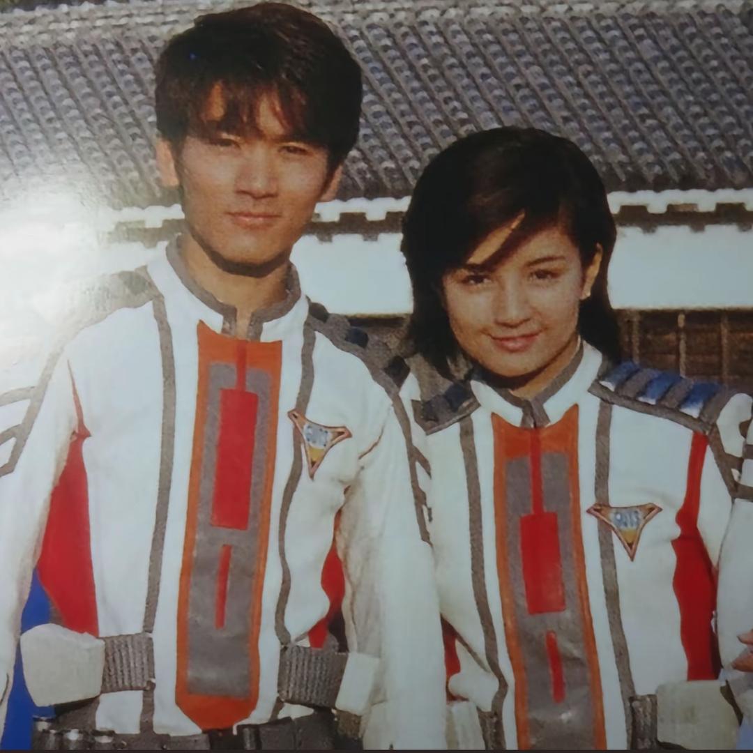 困得不行睡觉去🌝