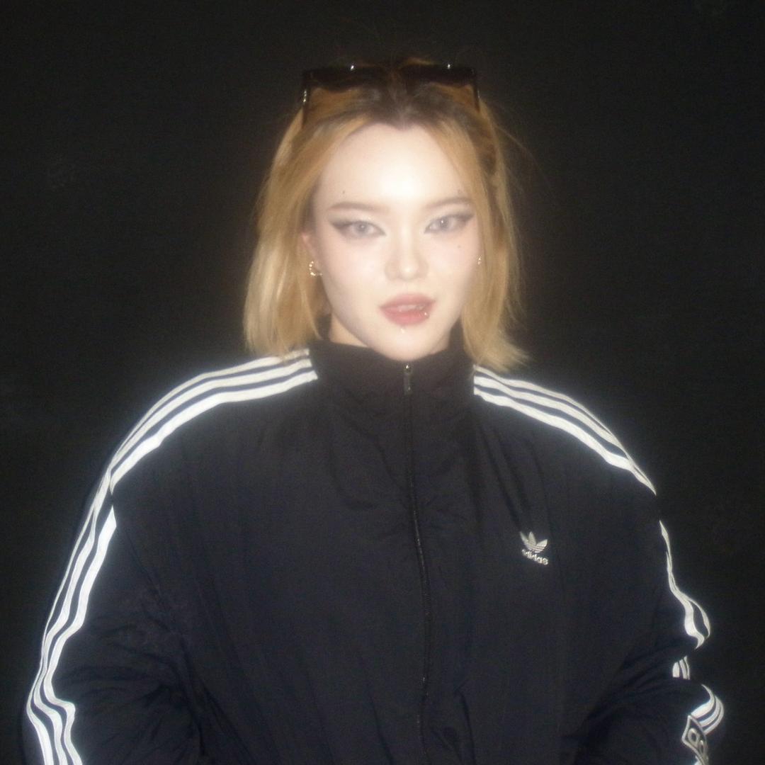 超好吃的水蜜桃Lora🍑