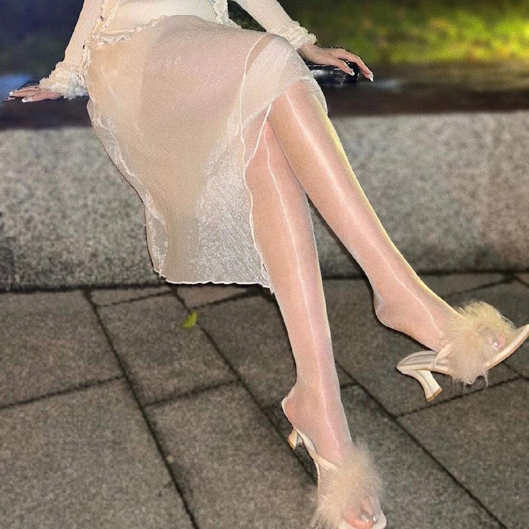 袜语依依
