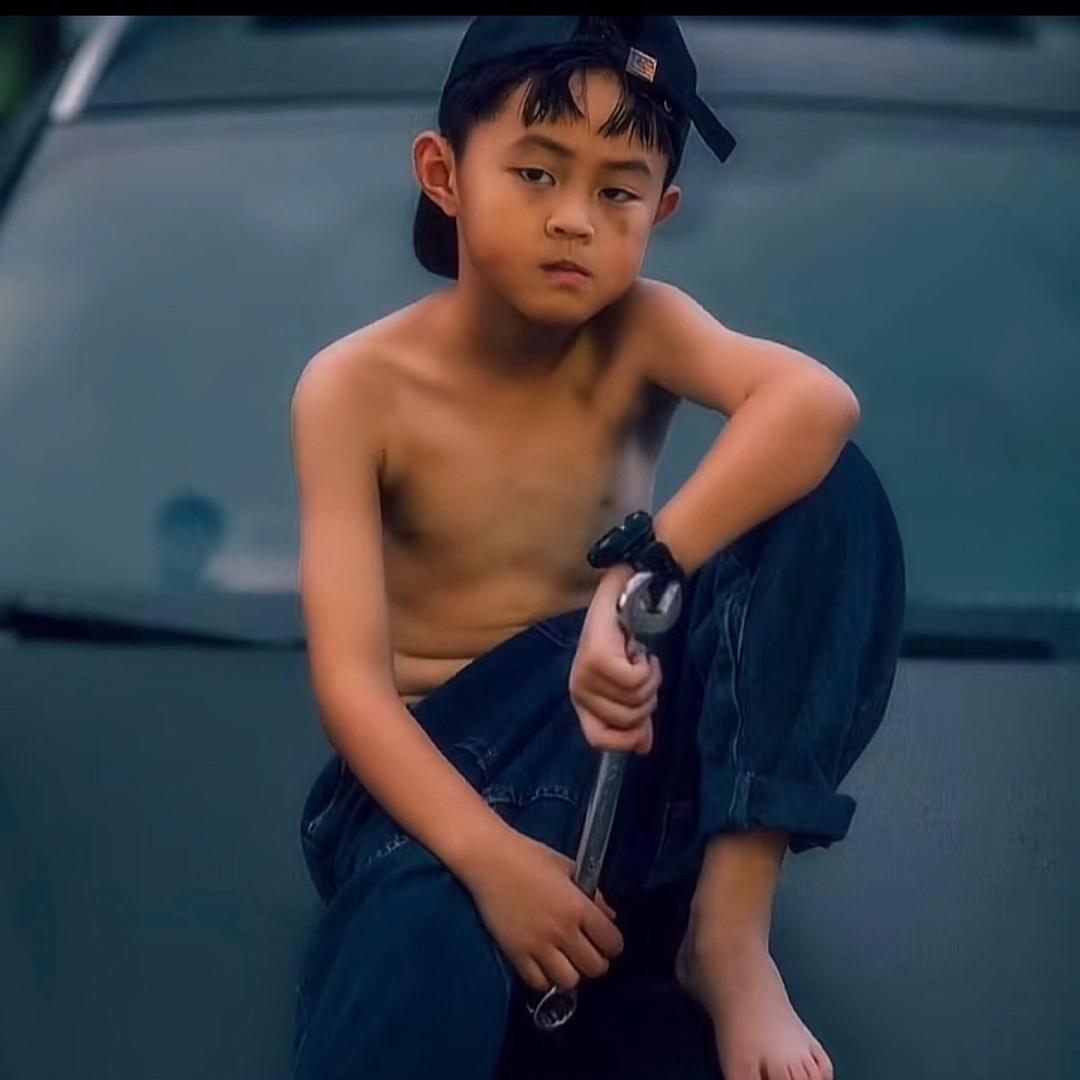 吴九
