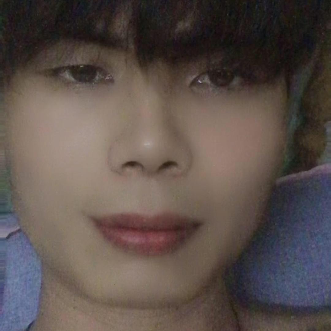 ´இ晨🌈總@இ｀