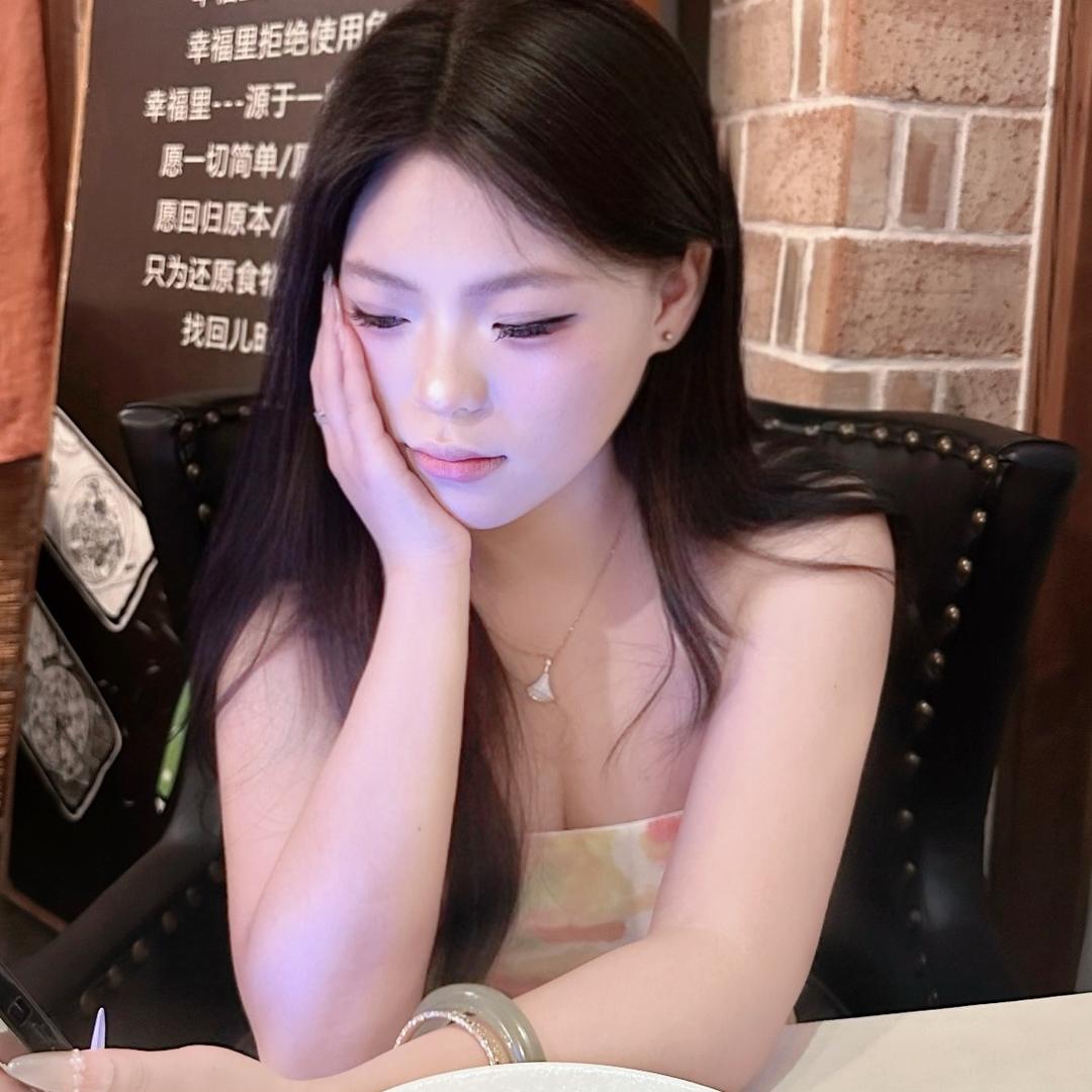 莹莹