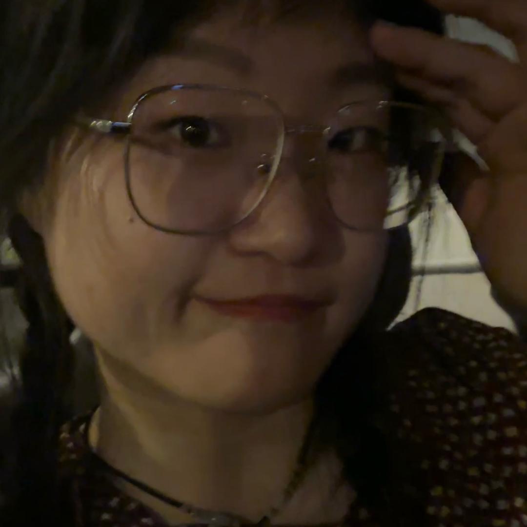 是欣月呀_