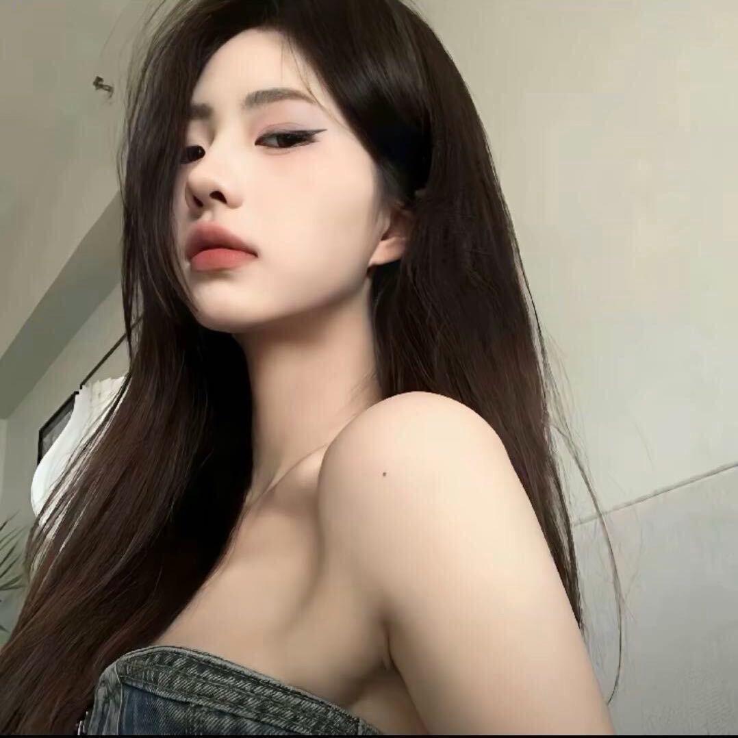 嘟嘟.