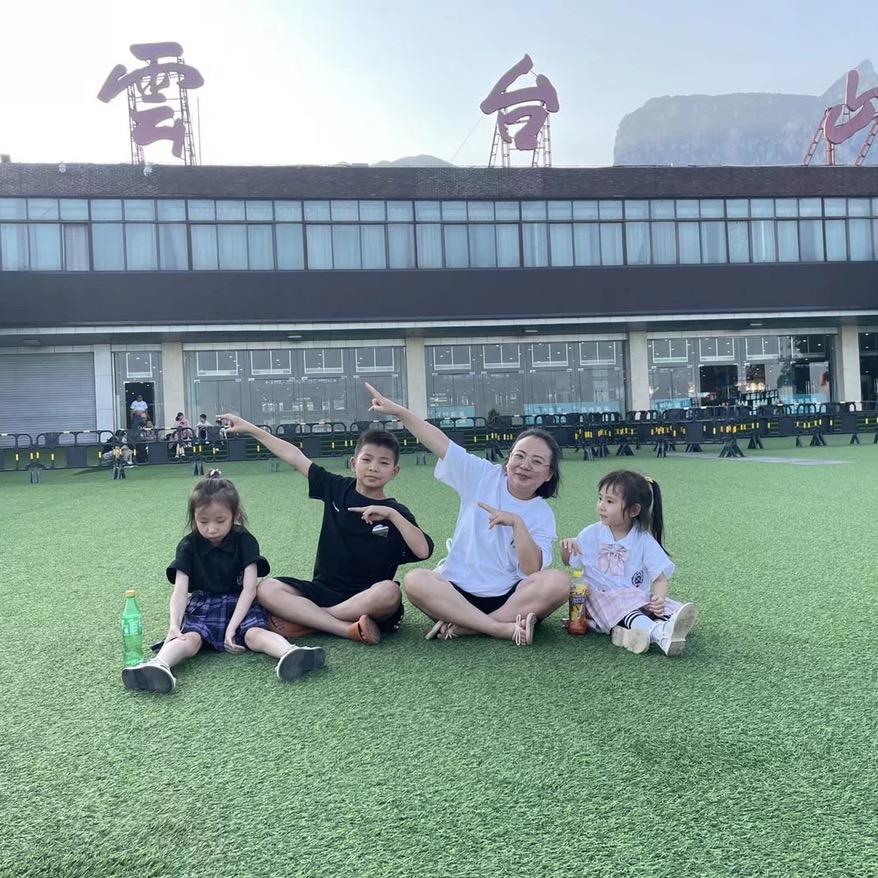 大召媳妇大召百货