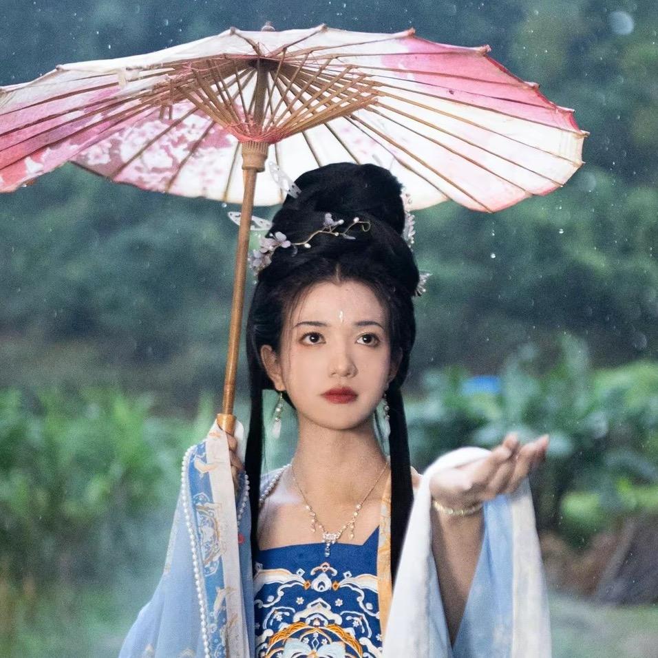 白一北鼻