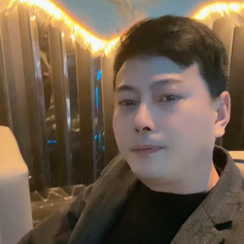 🍁庐江草根胡哥🍁