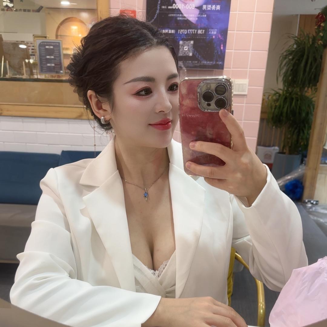 梦瑶