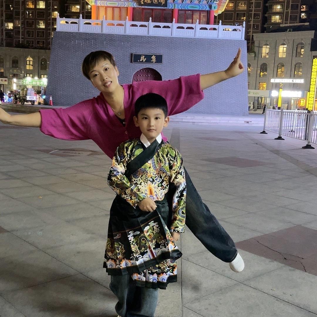 开开心心每一天（71年🐷）