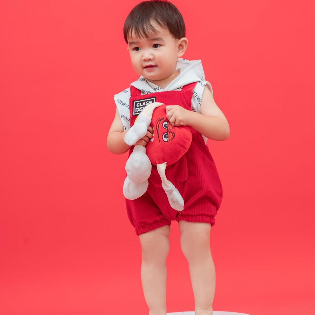 小 可 憎