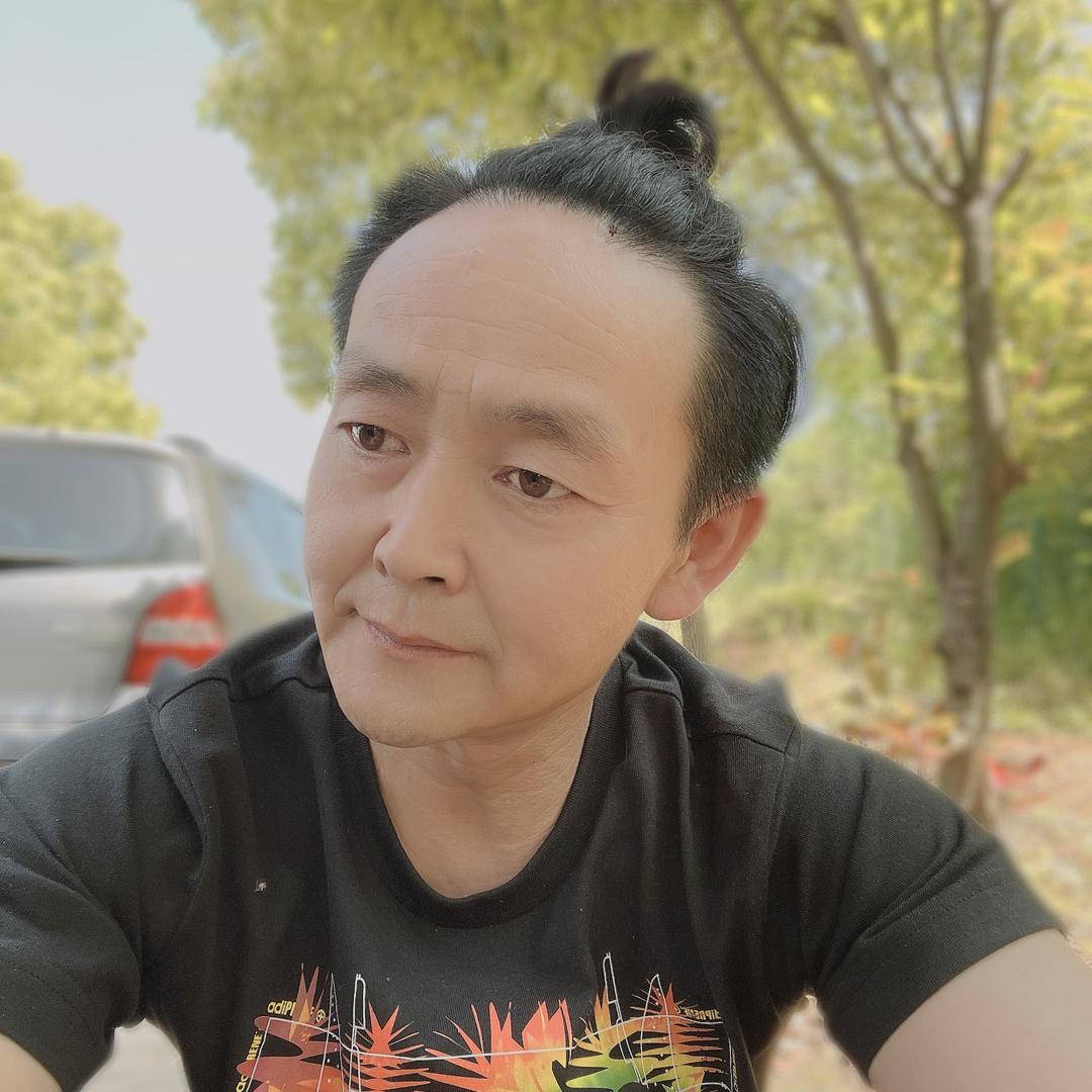 扎心的军哥