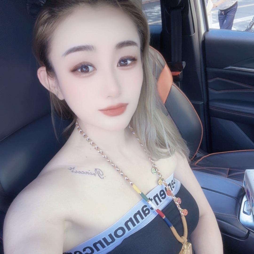 小美潮奢服饰🌸