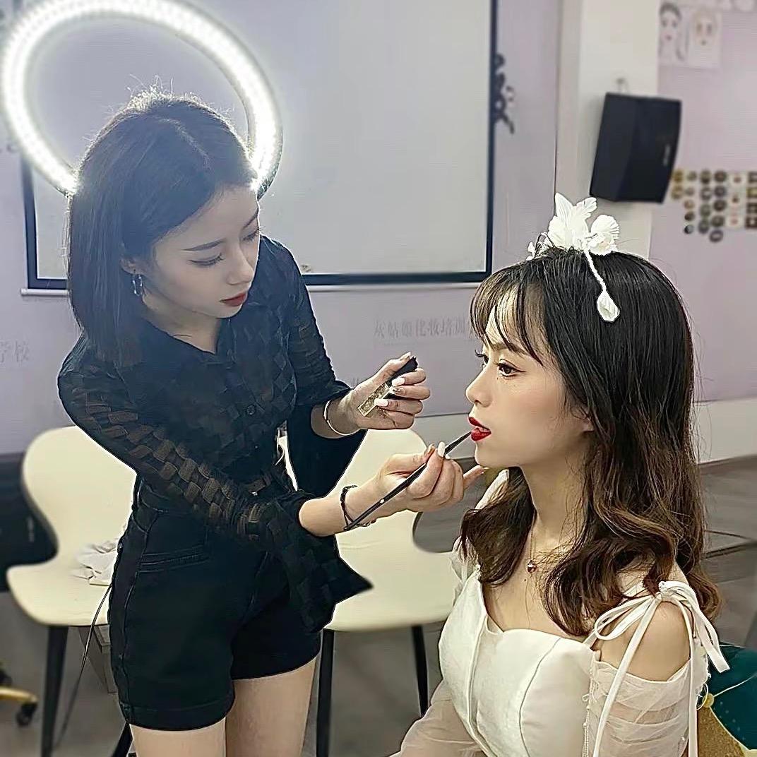 铜仁大兴灰姑娘 翠翠