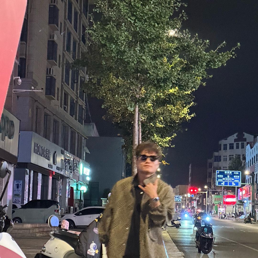 @康斯坦丁.