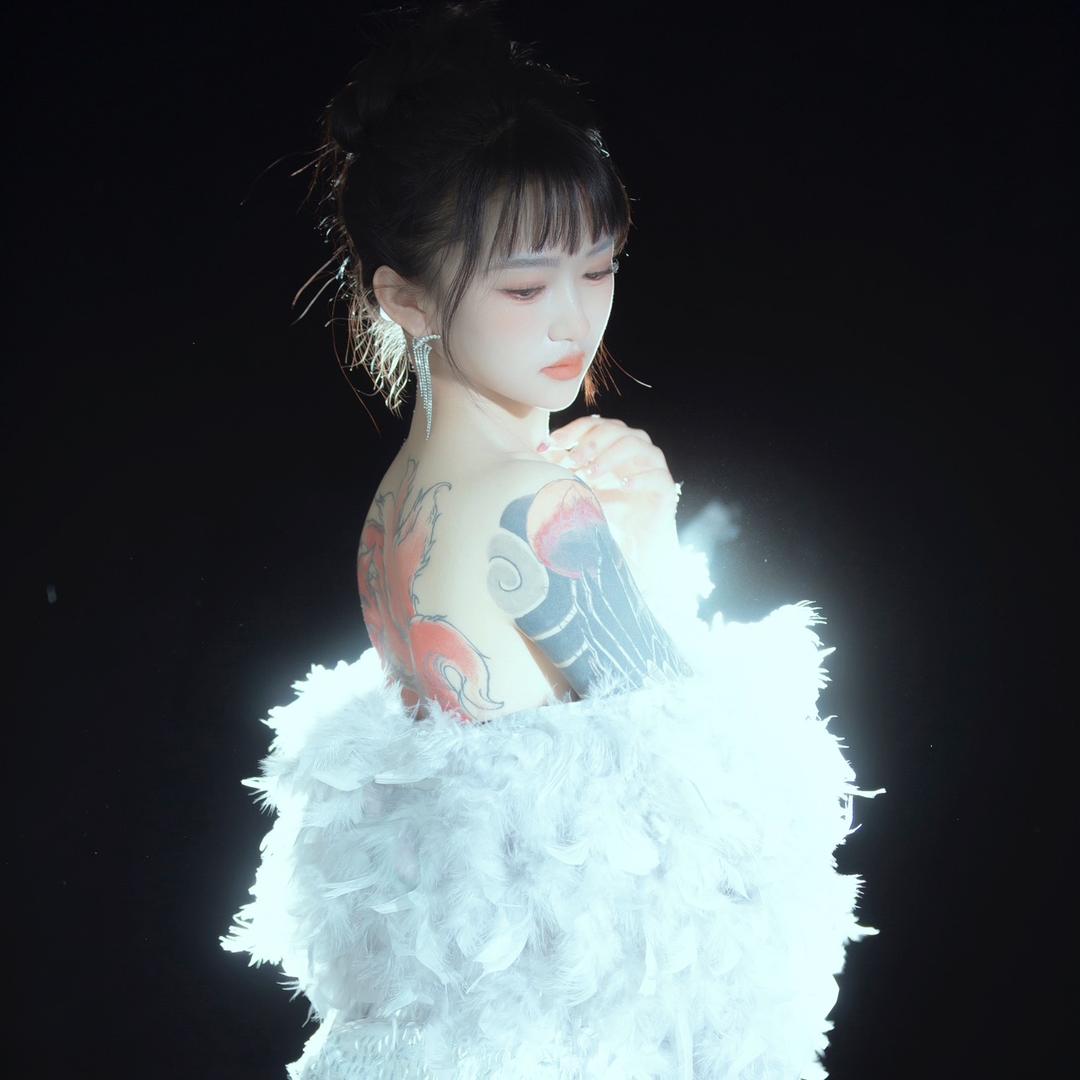 瑶妹儿🫧棣🫧