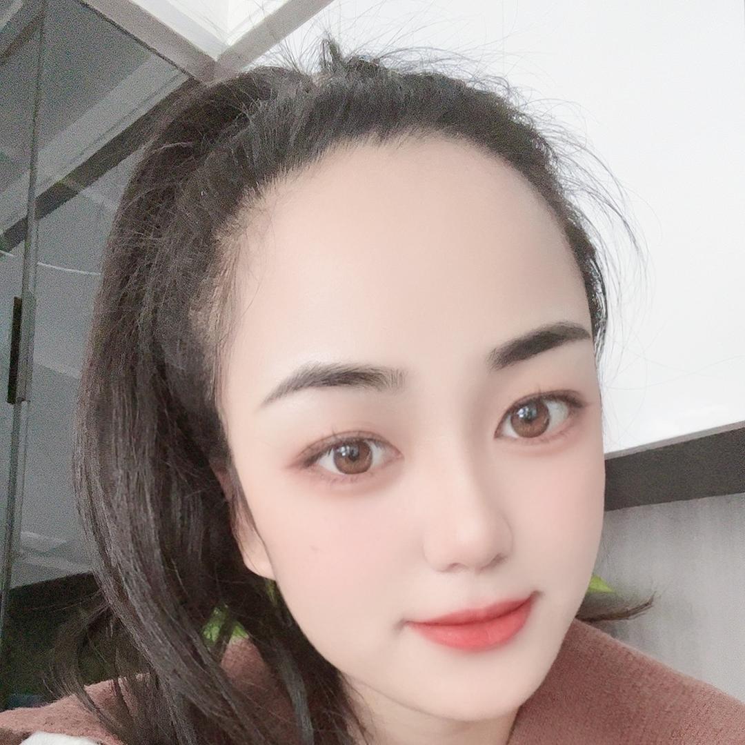临卜艺点舞蹈