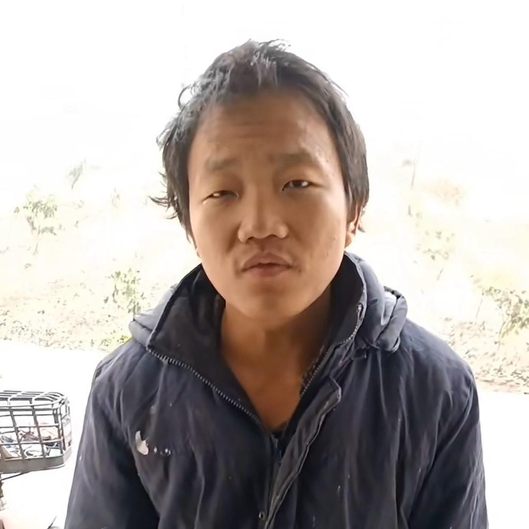 秦朗