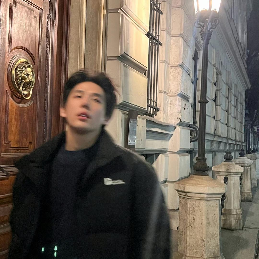 私聊我聆听前任4i和泡友互殴的那晚