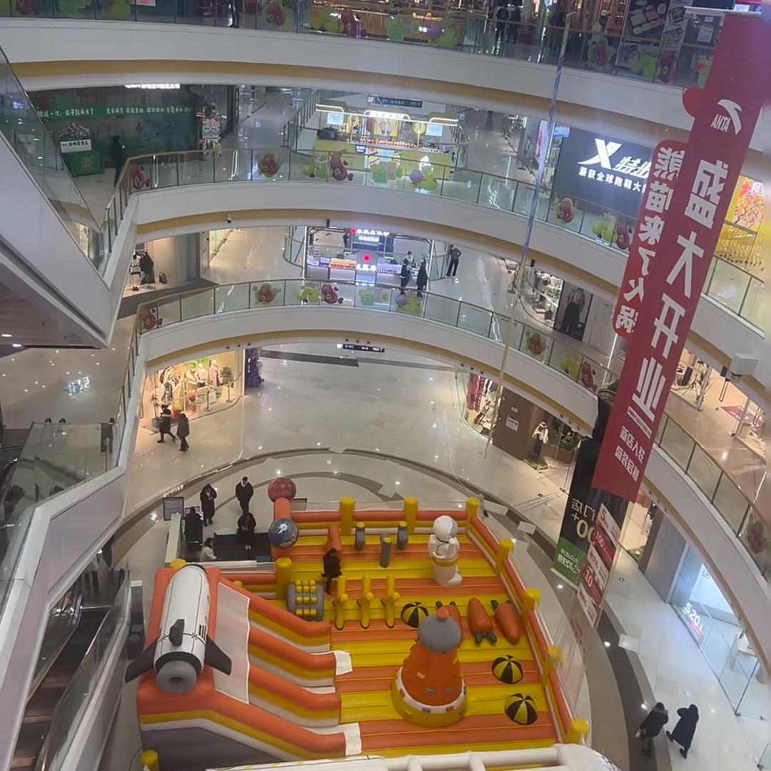 万达童装折扣集合店