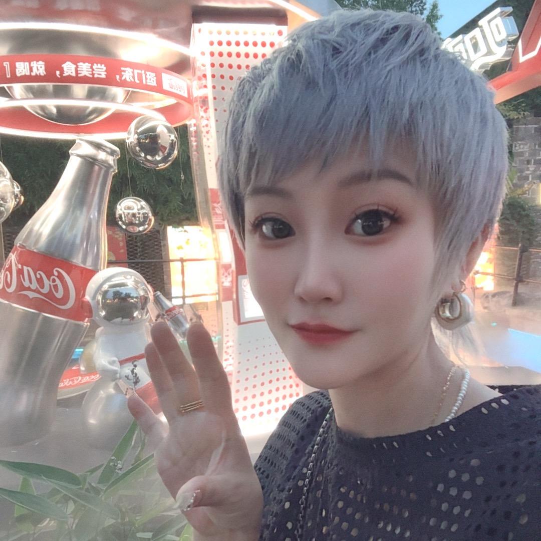 张馨艺生活片