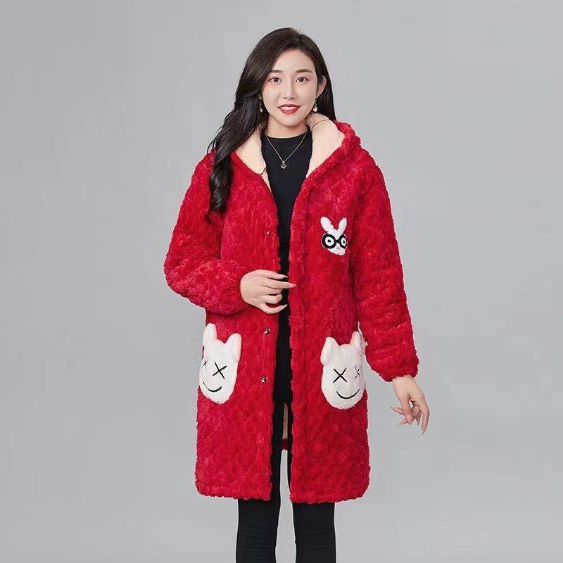 爱杰情服饰旗舰店