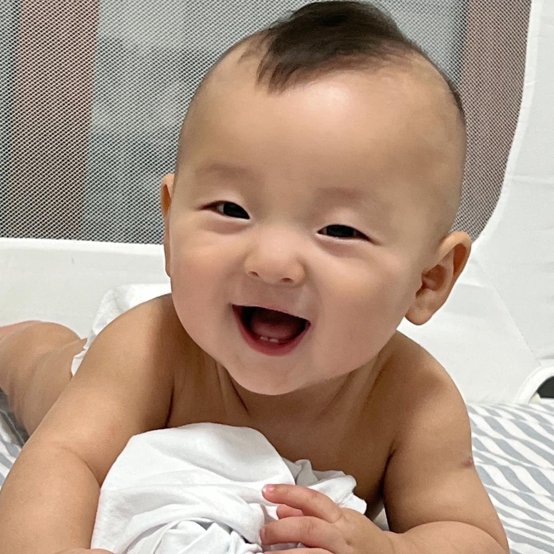 小小崔（哺乳期）