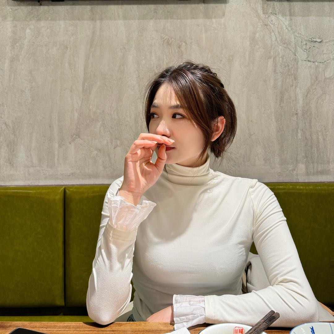 榕儿姐姐在探店