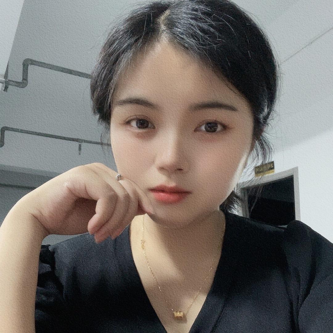 女王大人和四小只