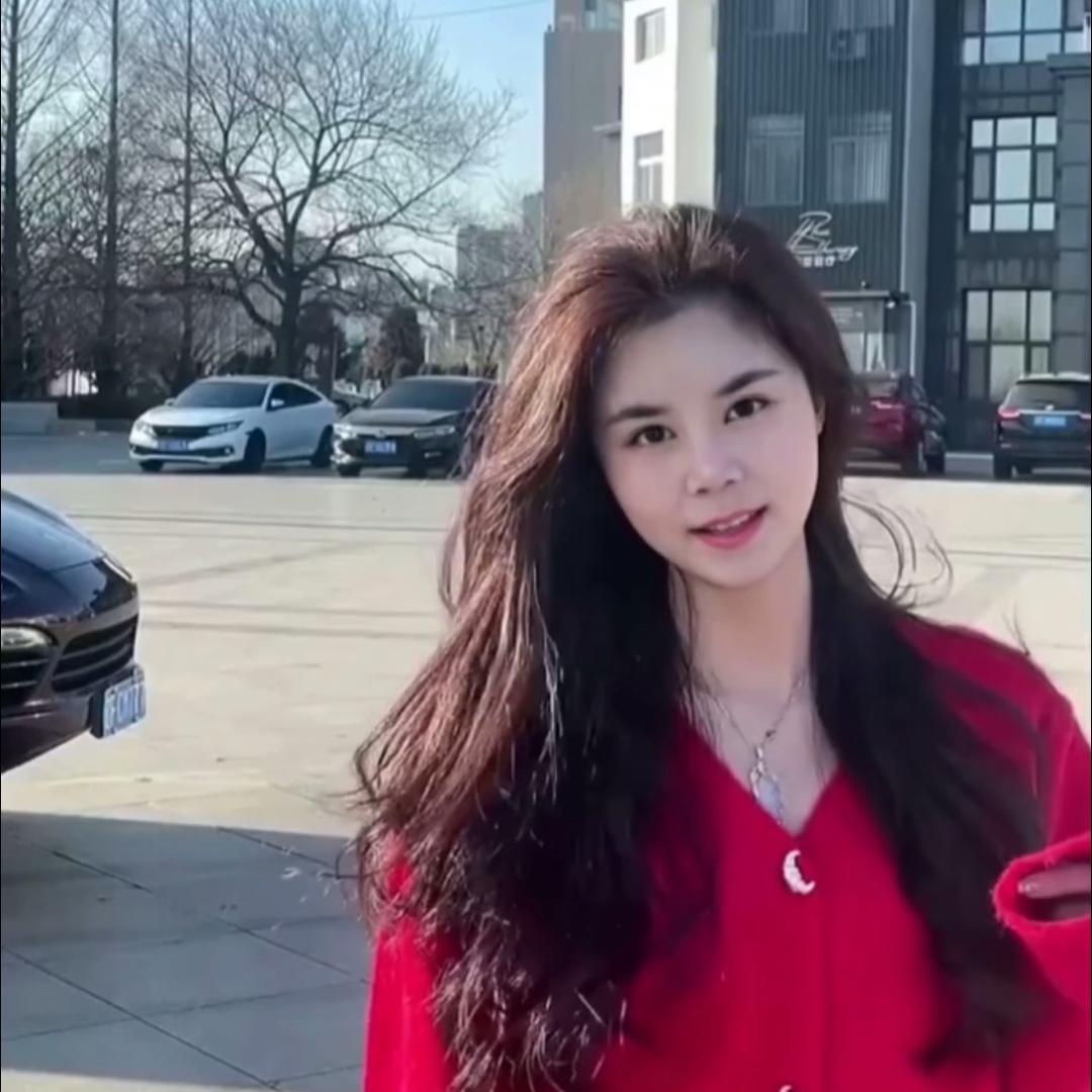《阿珍》